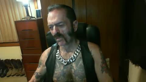 Snapshot of leathergreaser chatting on February 10, 2025, 6:24 pm leathergreaser online show from February 10, 2025, 6:24 pm