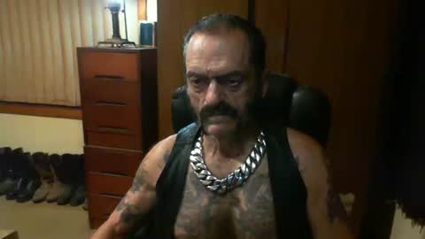 Snapshot of leathergreaser chatting on March 12, 2025, 1:19 pm leathergreaser online show from March 12, 2025, 1:19 pm