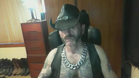 leathergreaser online show from February 18, 2026, 8:32 am
