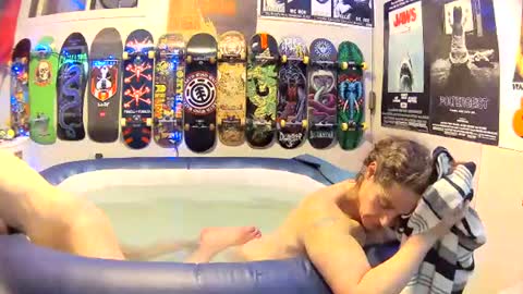 kinky dirty fuck online show from October 28, 2025, 2:26 am