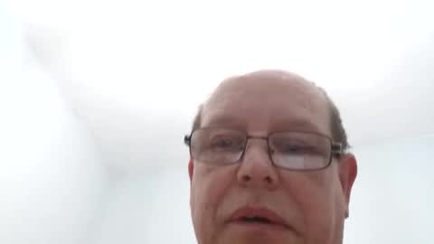 Snapshot of leatherpants68 chatting on March 16, 2026, 11:20 pm leatherpants68 online show from March 16, 2026, 11:20 pm