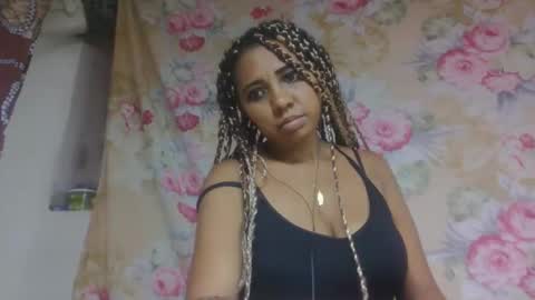 leatiana online show from March 25, 2026, 4:02 pm