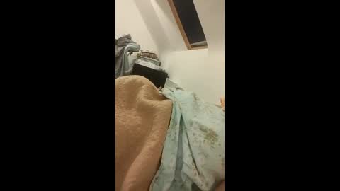 lechertachatte4444 online show from March 9, 2026, 3:10 am