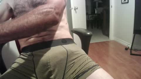 LeDoc  online show from October 7, 2025, 1:36 am