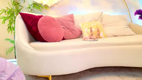 ledy mary online show from March 1, 2026, 10:23 pm