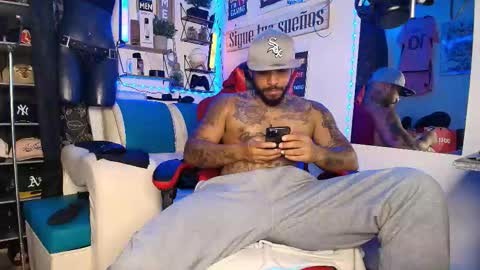 leenar_key online show from February 28, 2026, 1:56 pm