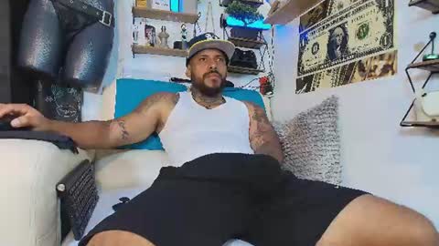 Snapshot of leenar_key chatting on August 4, 2026, 12:58 am leenar_key online show from August 4, 2026, 12:58 am