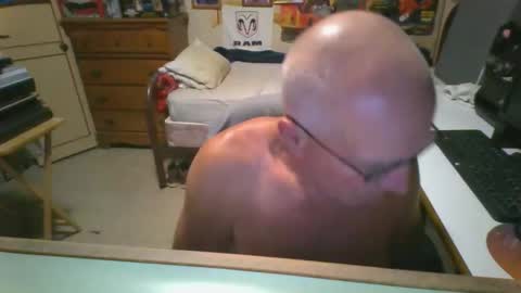 leezamm1132 online show from April 21, 2026, 2:48 am