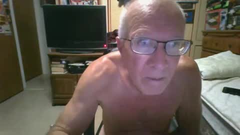 leezamm1132 online show from May 8, 2026, 1:44 am
