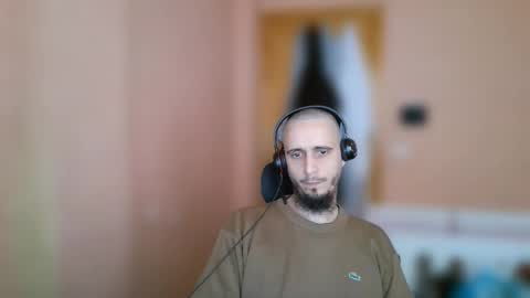 lefrenchiies online show from February 13, 2026, 9:27 am