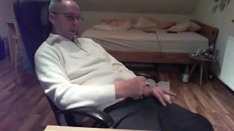 Dave online show from January 18, 2025, 4:10 pm