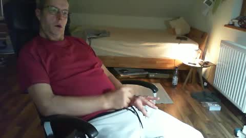 Dave online show from March 2, 2025, 11:20 pm