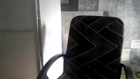 Snapshot of legenda_liya chatting on June 3, 2026, 2:33 pm Liya online show from June 3, 2026, 2:33 pm