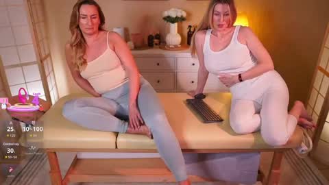 Snapshot of legslong chatting on April 22, 2026, 8:17 am LegsLONG online show from April 22, 2026, 8:17 am