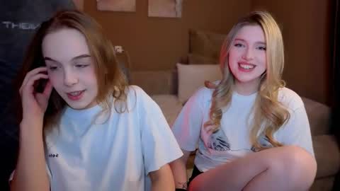 Snapshot of leiamurphy chatting on March 20, 2026, 4:12 pm Leia online show from March 20, 2026, 4:12 pm