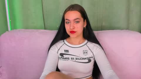 Snapshot of leiawow chatting on June 22, 2026, 9:17 am leiawow online show from June 22, 2026, 9:17 am