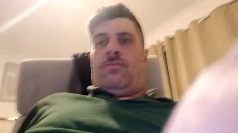 Snapshot of leightimmins001 chatting on December 3, 2025, 7:23 pm leightimmins001 online show from December 3, 2025, 7:23 pm