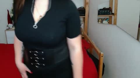 Leila online show from February 1, 2025, 1:51 pm