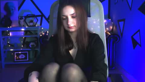 LeilaMurphy online show from March 12, 2025, 9:02 am