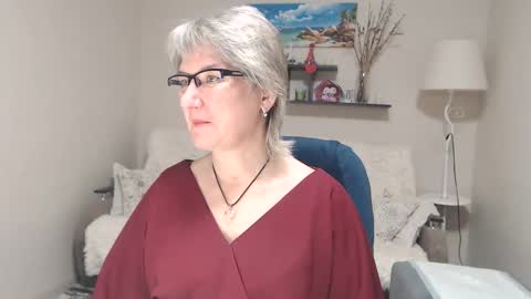 Leila Kinky online show from December 2, 2025, 4:29 am