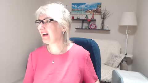 Snapshot of leilamays chatting on April 30, 2026, 3:24 am Leila Kinky online show from April 30, 2026, 3:24 am