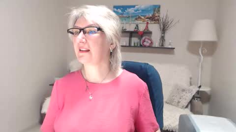 Snapshot of leilamays chatting on May 1, 2026, 2:05 am Leila Kinky online show from May 1, 2026, 2:05 am