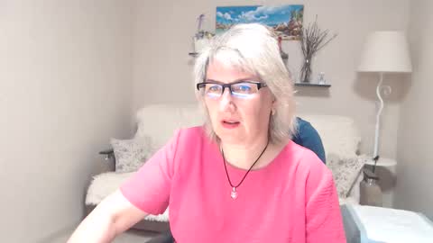 Snapshot of leilamays chatting on May 12, 2026, 3:36 am Leila Kinky online show from May 12, 2026, 3:36 am