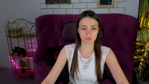 Snapshot of leilarai chatting on May 22, 2026, 2:33 pm Leila Rai online show from May 22, 2026, 2:33 pm