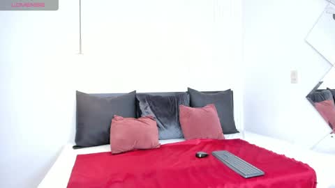 Leily online show from April 16, 2026, 10:12 pm