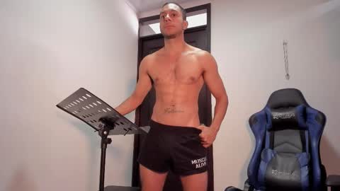 hi im lelo... nice to meet you I appreciate your thumbs up It is very important and you would help me a lot online show from September 16, 2025, 12:39 pm