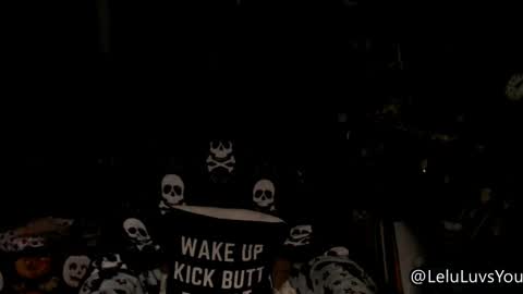 Lelu Fallas online show from November 1, 2025, 5:42 am