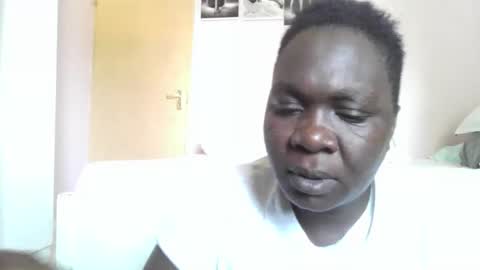 lemon_girl90 online show from February 14, 2026, 9:39 am