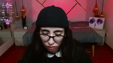 Lena online show from June 4, 2026, 8:37 pm