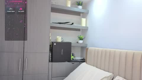 Lena online show from September 10, 2025, 5:35 pm