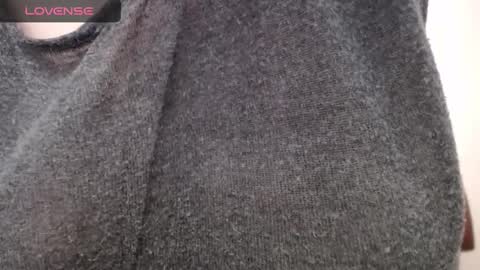 lenagolden online show from December 8, 2024, 8:09 am