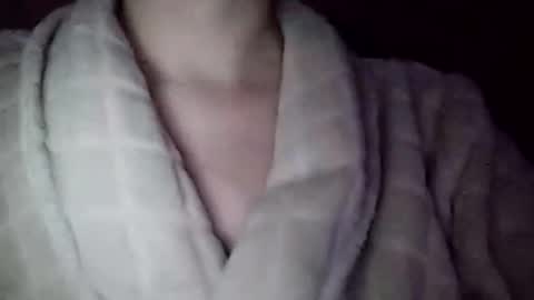 lenagolden online show from February 17, 2025, 1:25 am