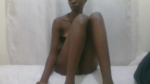 lenah6 online show from November 5, 2025, 1:05 am