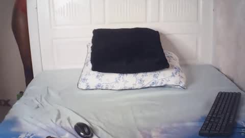 lenah6 online show from February 13, 2026, 2:29 am