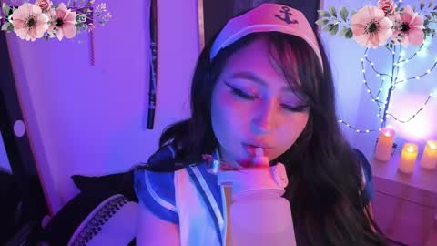 Lenna Kang online show from March 6, 2025, 1:57 pm