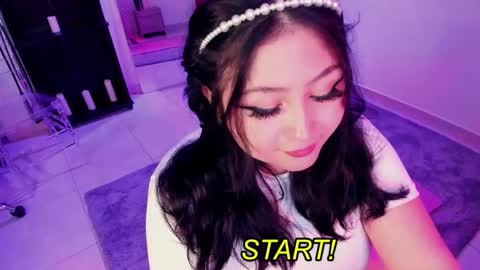 Lenna Kang online show from March 10, 2026, 8:14 pm