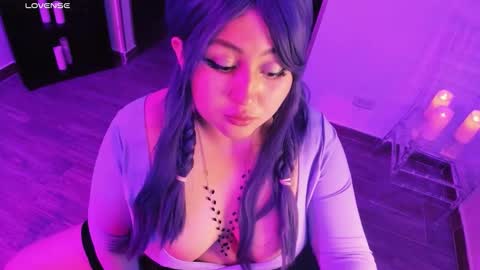 Lenna Kang online show from March 17, 2026, 7:28 pm