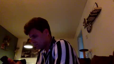 Armando online show from May 3, 2026, 2:56 pm
