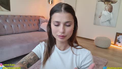 Lenna Goddess online show from February 3, 2026, 7:46 am