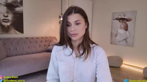 Snapshot of lenna_godess chatting on June 2, 2026, 6:26 am Lenna Goddess online show from June 2, 2026, 6:26 am