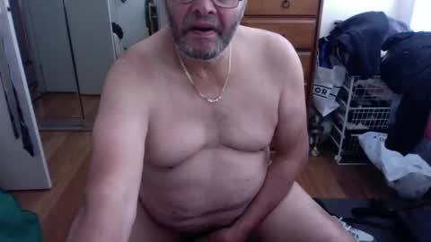 Pussylicker online show from February 19, 2025, 11:46 pm