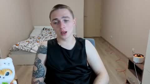 Snapshot of leo__miller chatting on June 13, 2026, 5:44 pm LEO online show from June 13, 2026, 5:44 pm