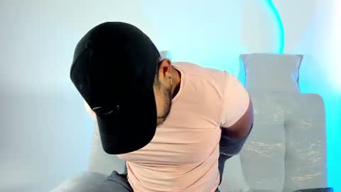 Snapshot of leocarter_ chatting on July 7, 2026, 10:08 am leo online show from July 7, 2026, 10:08 am