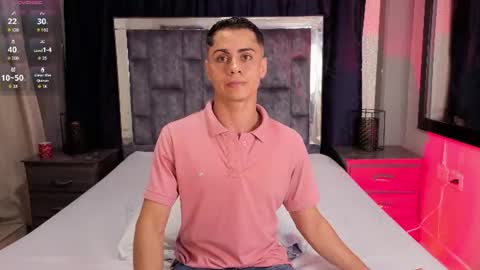 Snapshot of leomonnroe chatting on June 16, 2026, 7:49 pm leomonnroe online show from June 16, 2026, 7:49 pm