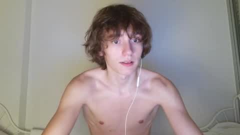 Leon online show from April 7, 2026, 9:15 pm