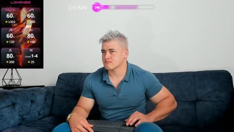 Leon Smoron online show from January 6, 2025, 2:14 pm